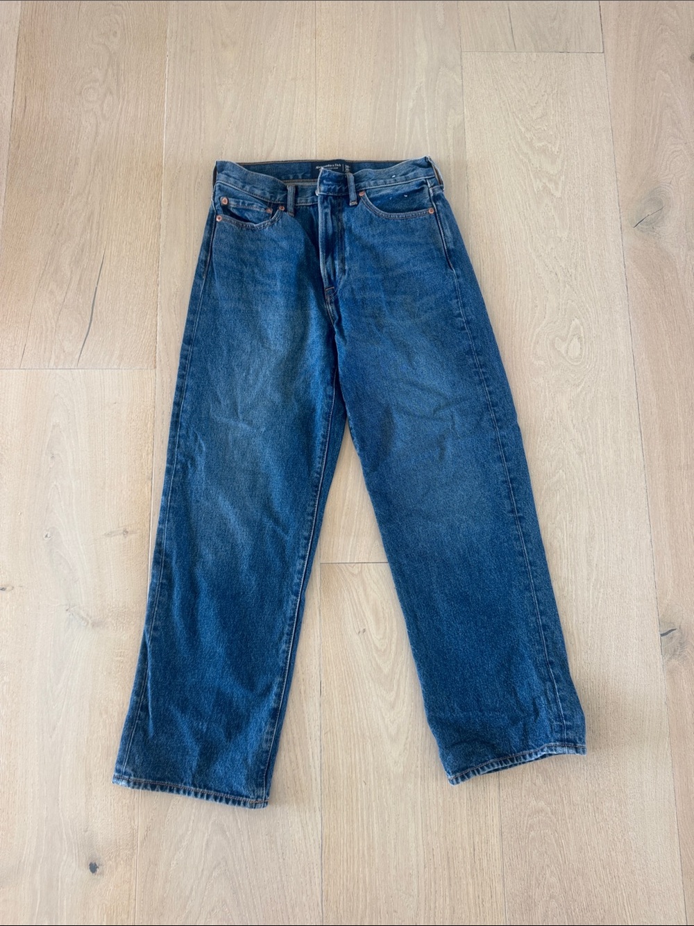 Abercrombie & Fitch Dark Blue Relaxed Straight Jeans 28x30